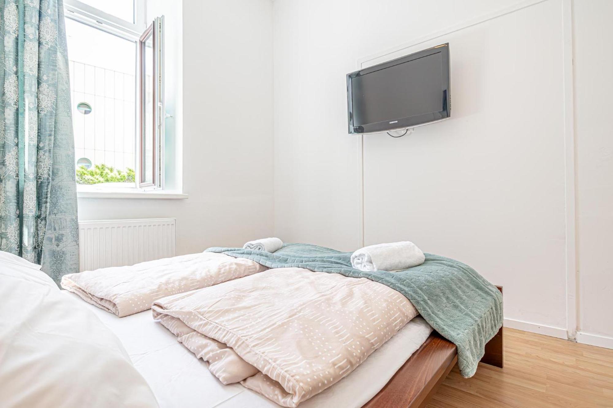 Lovely Shared 6Br With Garden Near Danube & Millenium City Wiedeń Zewnętrze zdjęcie