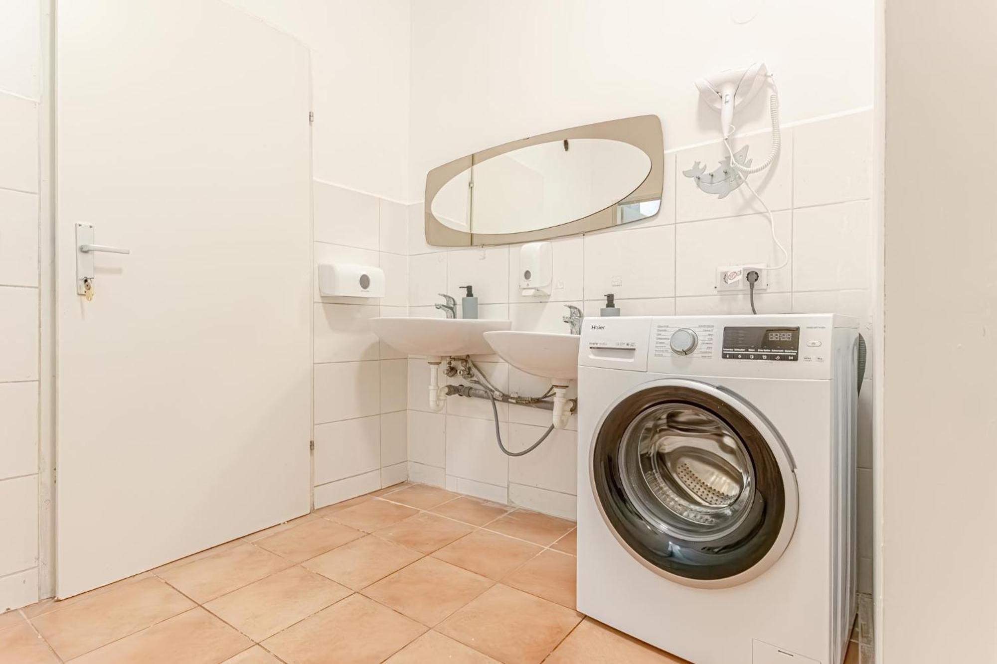Lovely Shared 6Br With Garden Near Danube & Millenium City Wiedeń Zewnętrze zdjęcie